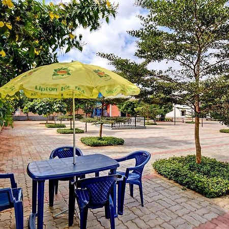 Rashi Comforts By Coastal Dine Hotel Dobbaspet Exterior photo